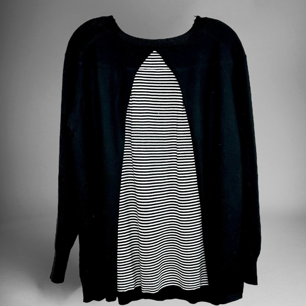 Lumiere Sweater. View 2
